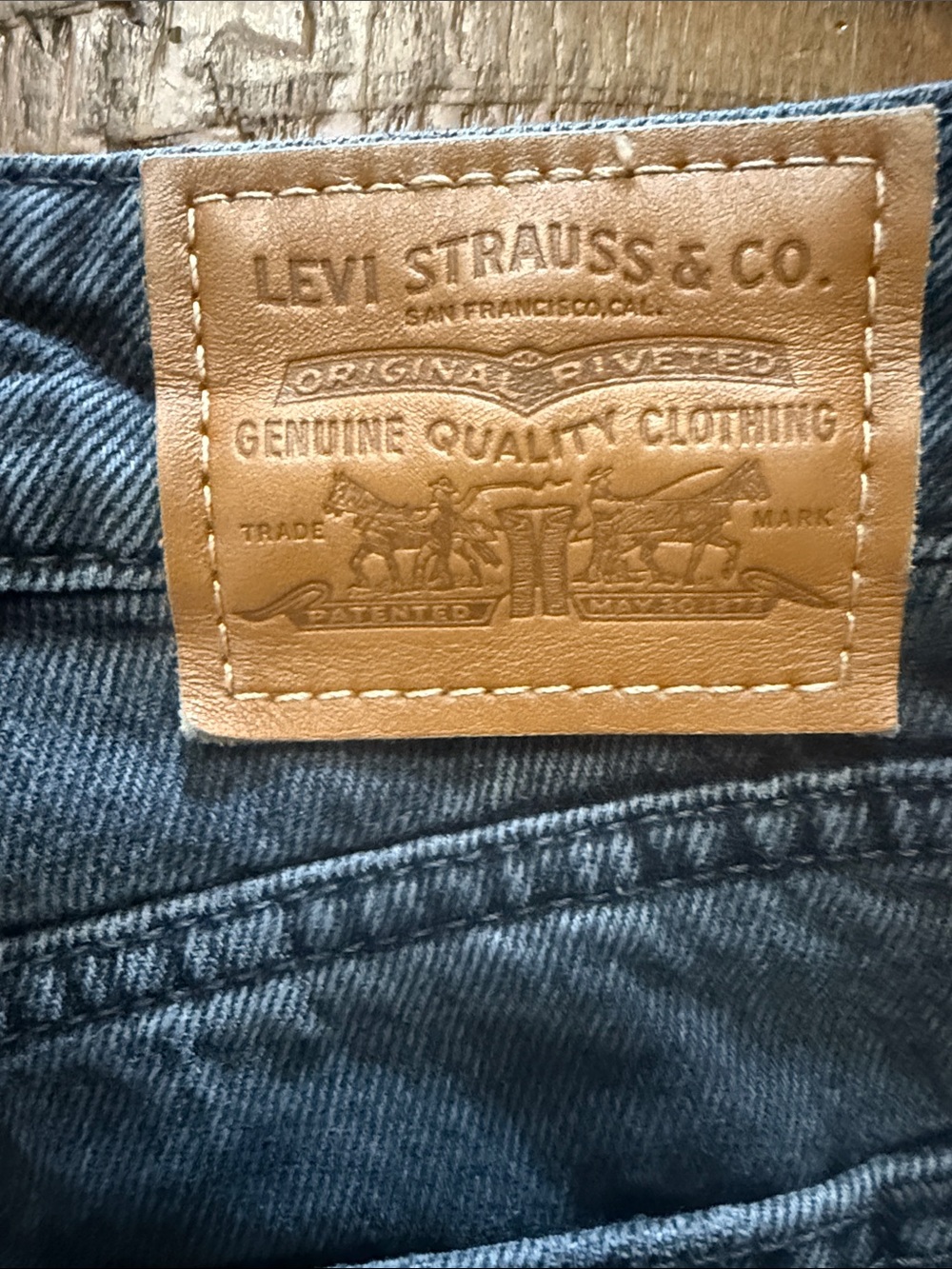 Signature by Levi Strauss Washed Black Raw Hem Denim Shorts - Picture 3 of 5